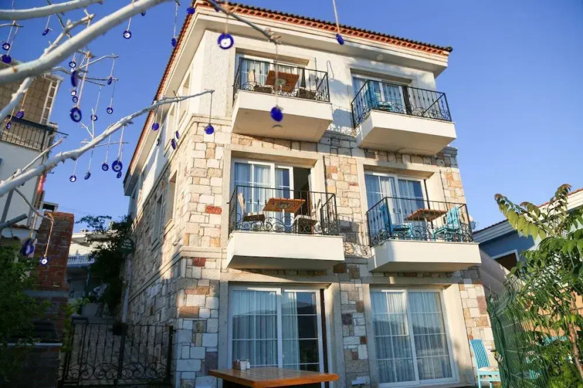 Villa Veria — забронировать отель в Чешме