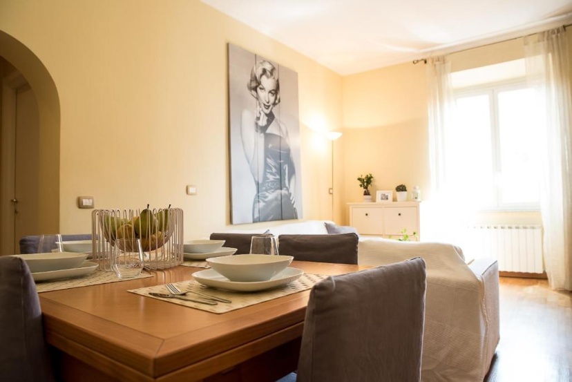 Chat&Chill Vatican Apartment — комфортный отель в Риме