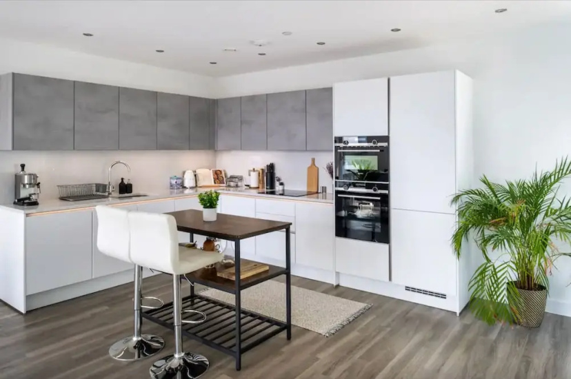 Stylish London Flat - Private Terrace - City View — отель с удобным расположением в Лондоне
