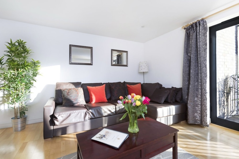 Club Living - Regents Park & Euston Apartments — забронировать отель в Лондоне