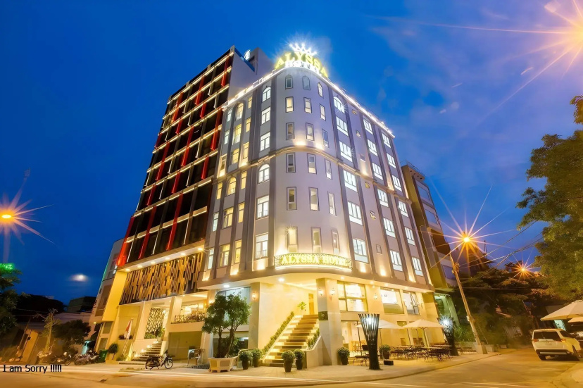 Nam Hotel & Spa — отель с удобствами в Дананге
