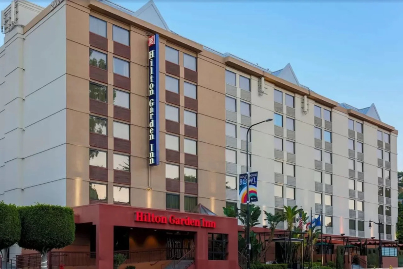 Hilton Garden Inn Los Angeles/Hollywood — отель с удобным расположением в Лос-Анджелесе