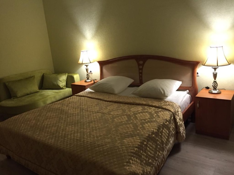 Цены на Guest House near Kolonnady в Кисловодске