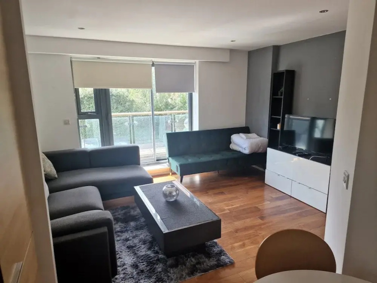 Цены на Immaculate 1-bed Apartment in London в Лондоне