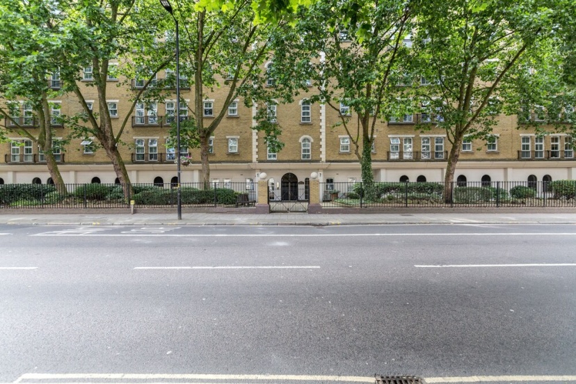 New apartament in London Bridge — комфортный отель в Лондоне