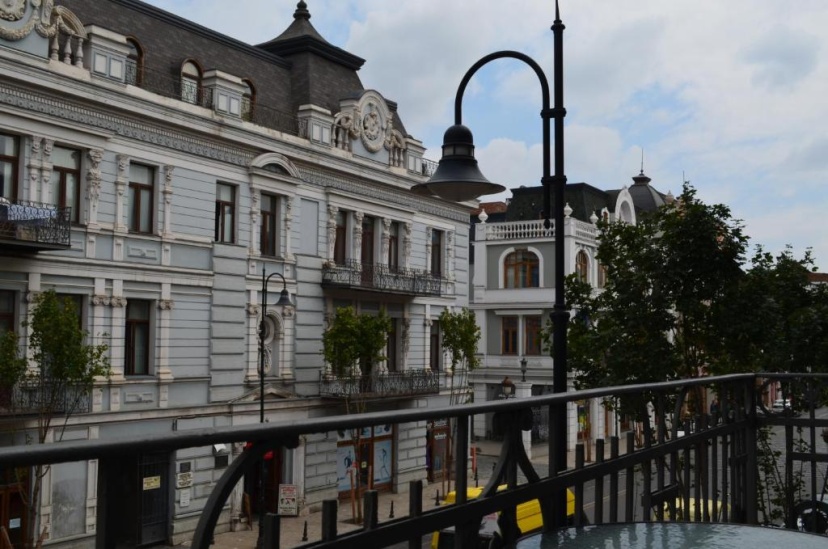 Sweet Home Agmashenebeli — отель в Тбилиси, Грузия