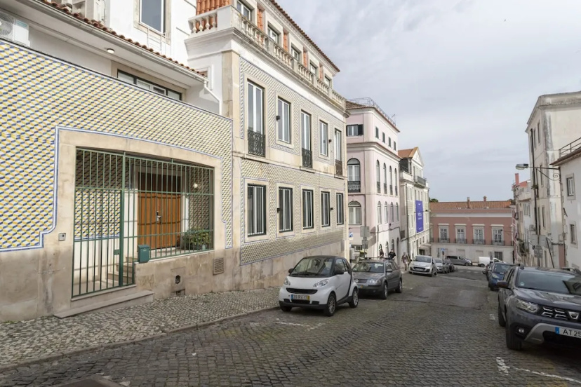 Lapa Diplomatic Flat 0 3 by Feel Lisboa — забронировать отель в Лиссабоне