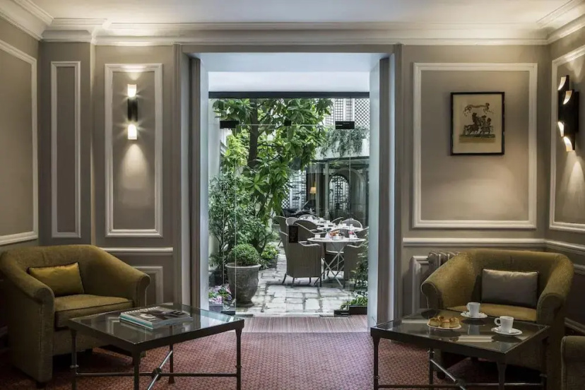 Apartment Living in Paris - Saint Pères — отель с удобствами в Париже