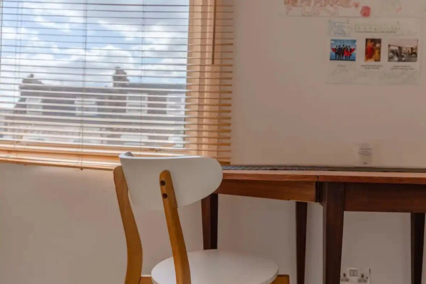 Cosy 1 Bedroom Apartment in North Maida Vale — комфортный отель в Лондоне