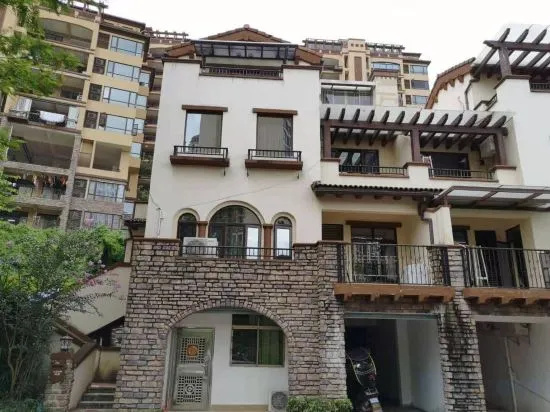 Conghua Hot Spring Holiday Villa (Bishui New Village) — отель с удобствами в Гуанчжоу