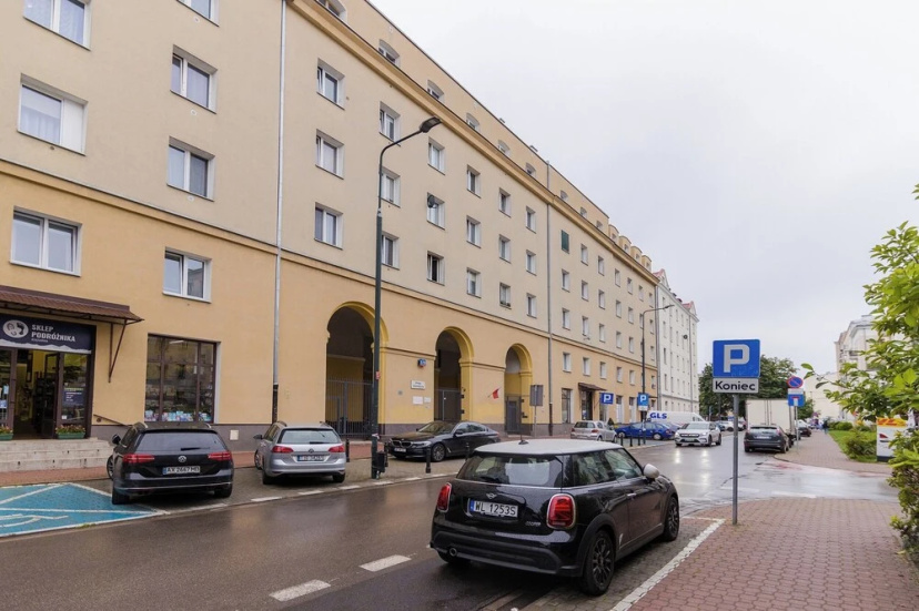 ShortStayPoland Kaliska B132 — отель с удобным расположением в Варшаве