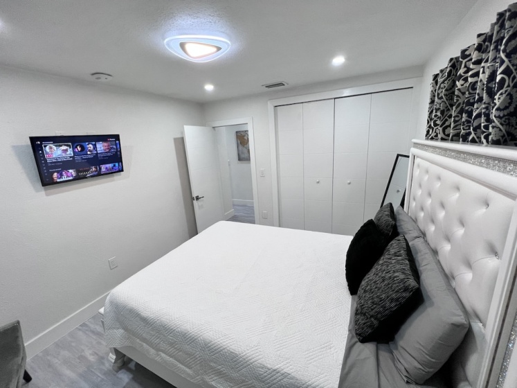 💎💎stylish 2 Bedrooms Apartment By Miami Airport — отель с удобствами в Майами