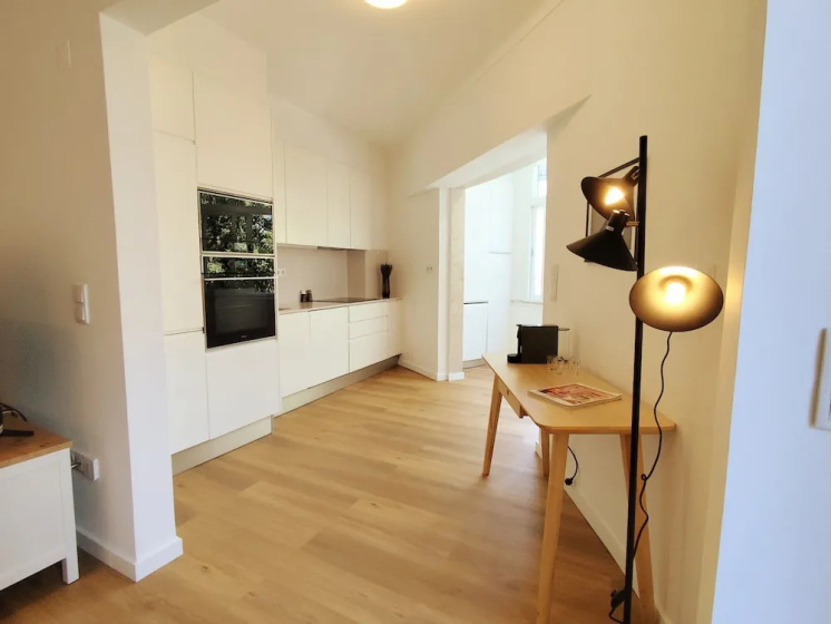 Brand NEW 2BR Apartment in Alc Ntara — отель в Лиссабоне, Португалия