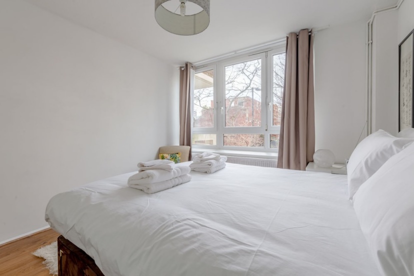 Цены на Cosy 1 Bedroom Flat Near Old Street в Лондоне