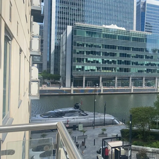 Lovely 1-bed Apartment Canary Wharf in London — отель в Лондоне, Соединенное Королевство