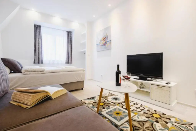 Apartment Hana Lux — забронировать отель в Белграде
