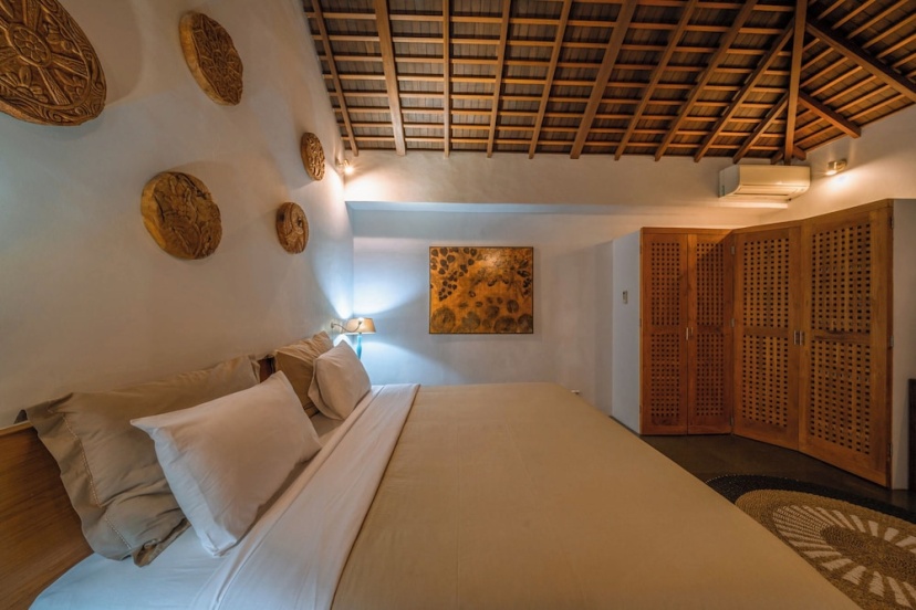 Villa Teman-Luxury 4BR Villa in Seminyak — отель с удобствами в Кута