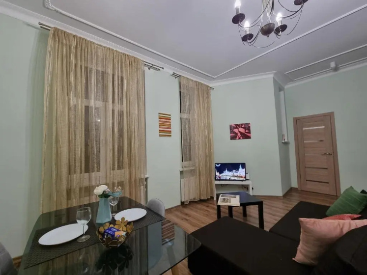 Art Deco One-Bedroom Suite in Library House with Free 5G WiFi — комфортный отель в риге
