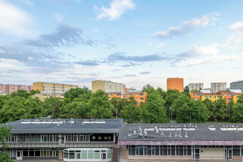 RentPlanet - Apartament Geodetów — комфортный отель в Варшаве