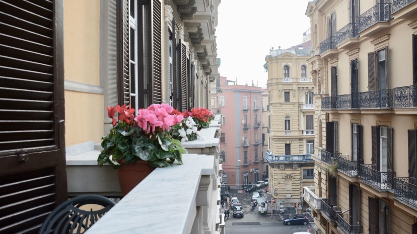 Цены на Duomo Residence в Неаполе