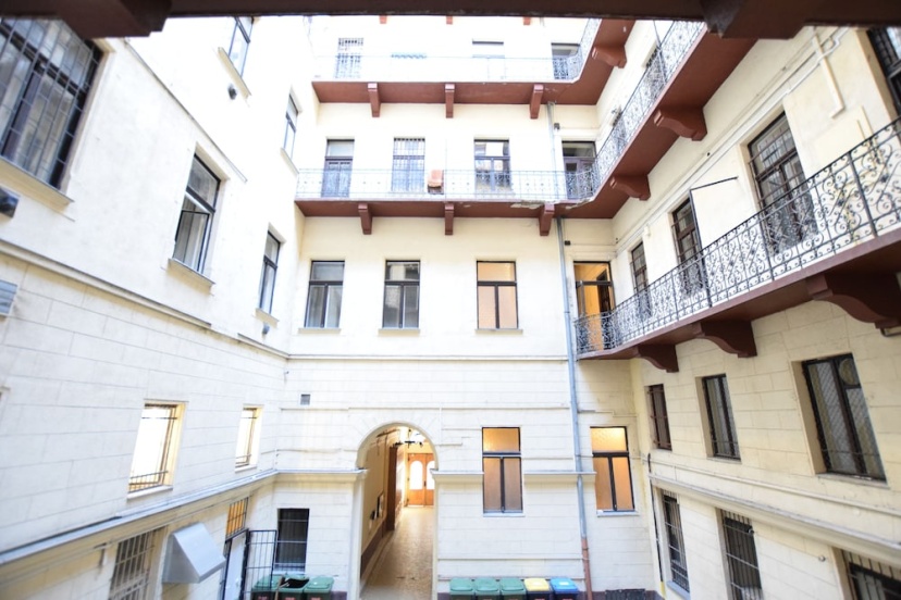 Budget Apartment by Hi5 - Október 6. Street 4. — забронировать отель в Будапеште