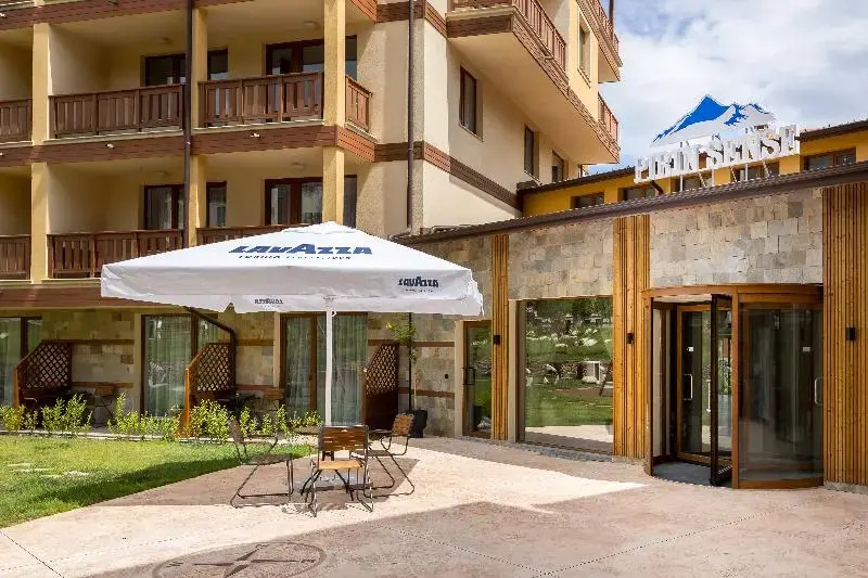 Pirin Sense Apartment Complex — отзывы гостей и цены