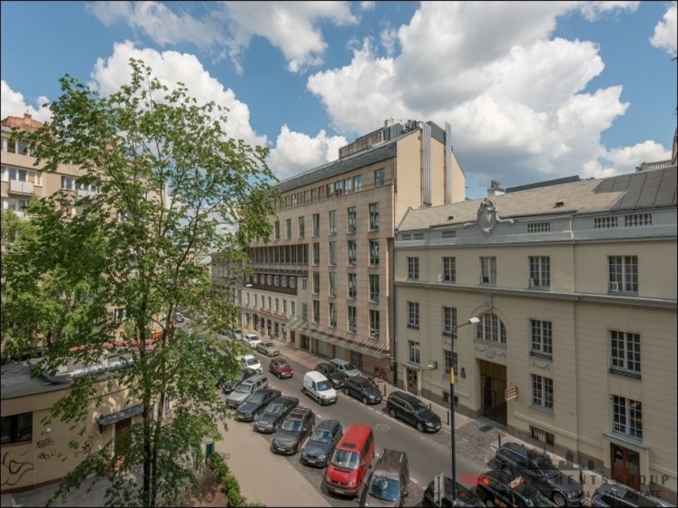 P&O Apartments Plac Trzech Krzyzy — отель с удобным расположением в Варшаве