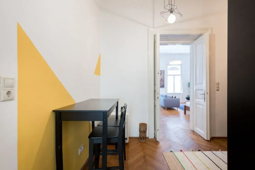 Simple Comfort Apartment — отзывы гостей и цены