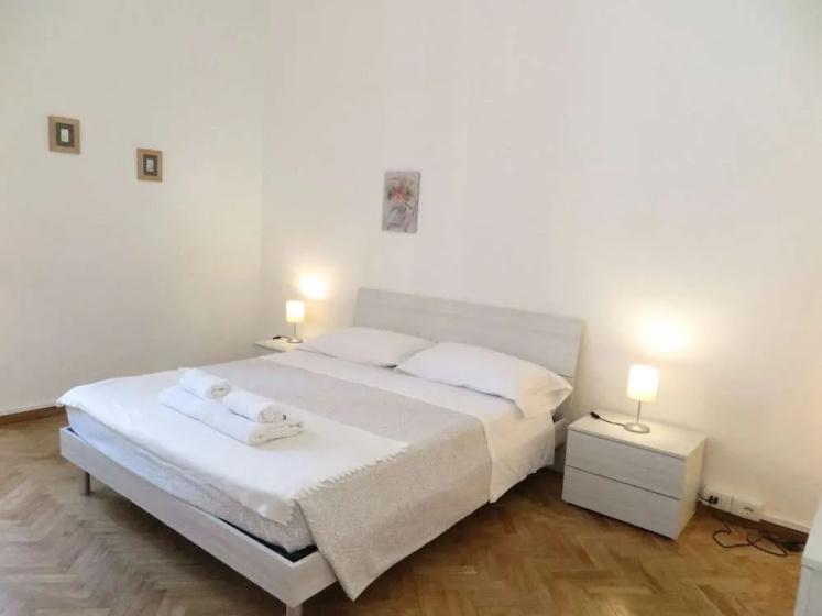 Wine Apartments Florence Merlot — комфортный отель в Флоренции