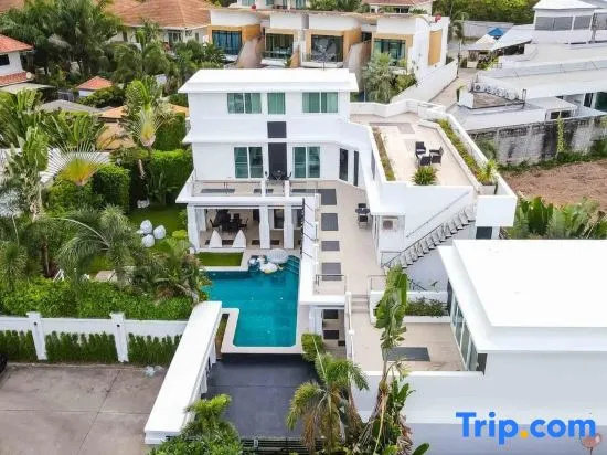 New 7BR Pool Villa with Slider - VVP31.4 — забронировать отель в Паттайе