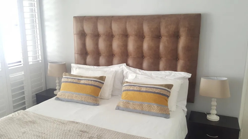 Цены на Sausalito One Bed Apartment в Кейптауне