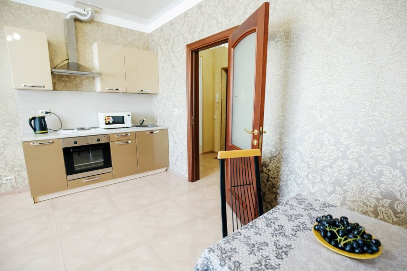 Sobornaja 14 Dvuhkomnatnye apartamenty v ZhK "Zolotye kupola" — отзывы гостей и цены