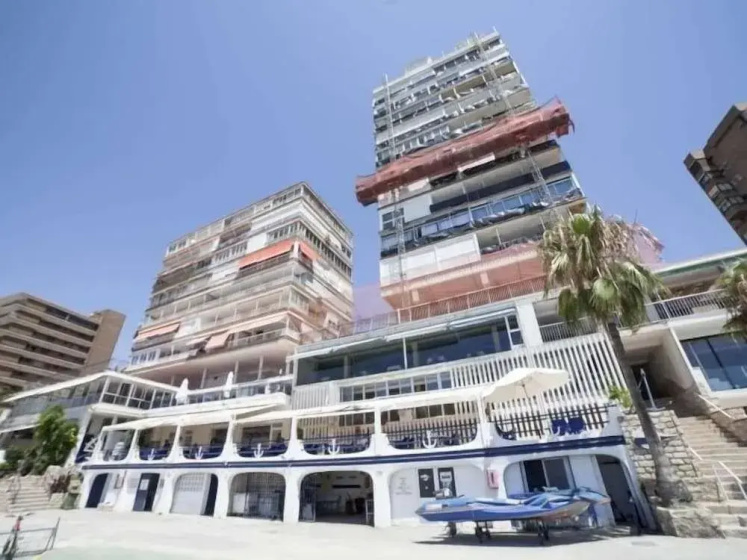 Apartamentos Kasa 25 - Club Náutico — отель в Аликанте, Испания