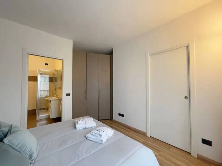Apt for 4 With Gym, Bovisa Milan — отель в Милане, Италия