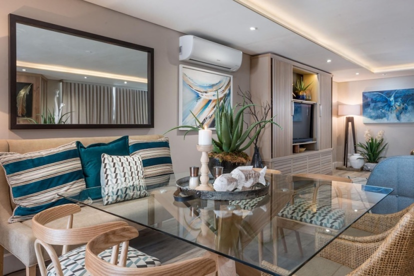 Stylish Secure Camps Bay Holiday Apartment 9 Nautica — забронировать отель в Кейптауне