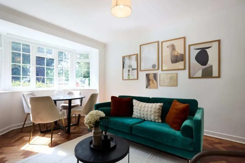 Цены на The Wandsworth Wonder - Comfortable 2bdr Flat в Лондоне