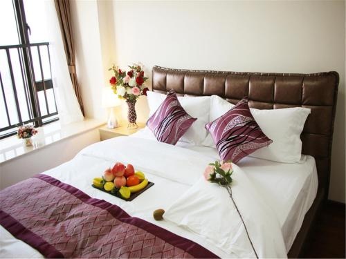 Live Inn international apartment (Pazhou Exhibition Branch) — отель в Гуанчжоу, Китай