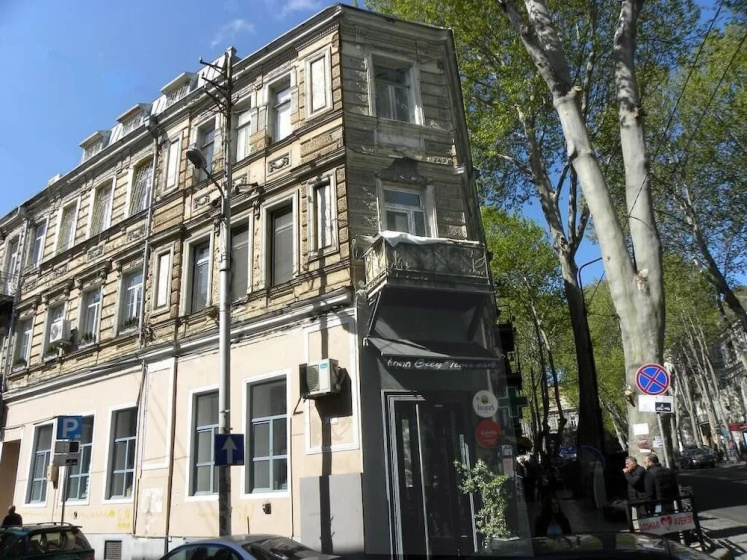 Guest House leonidze — комфортный отель в Тбилиси