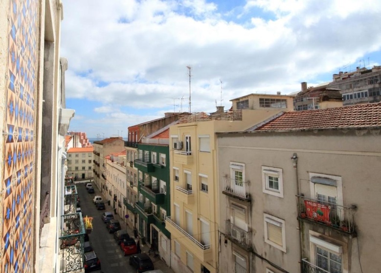 Lisbon Lights Apartments — отель с удобствами в Лиссабоне