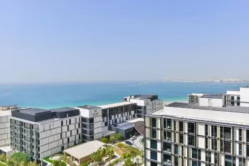 Цены на Premium 2+1 BR condo in the heart of Bluewaters Island в Дубае