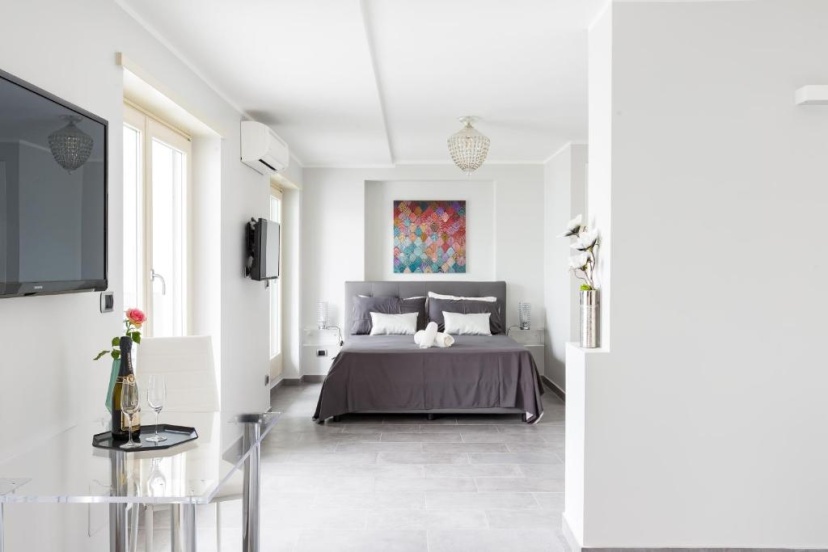 Penthouse 40 in Trastevere with a huge Terrace — забронировать отель в Риме