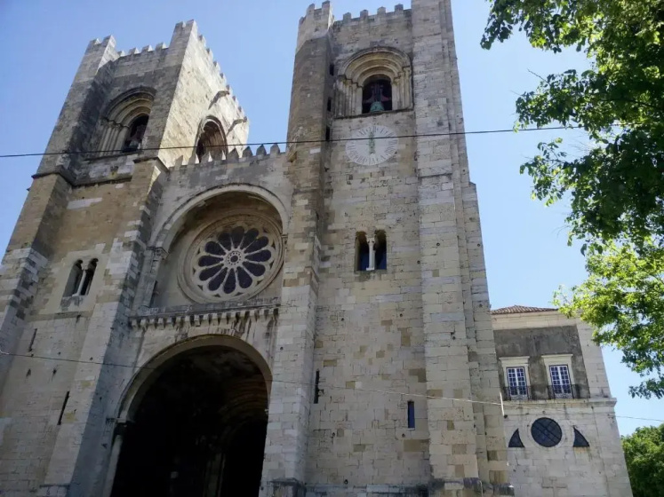 Apartments Alfama Lisbon center 3 — отель в Лиссабоне, Португалия