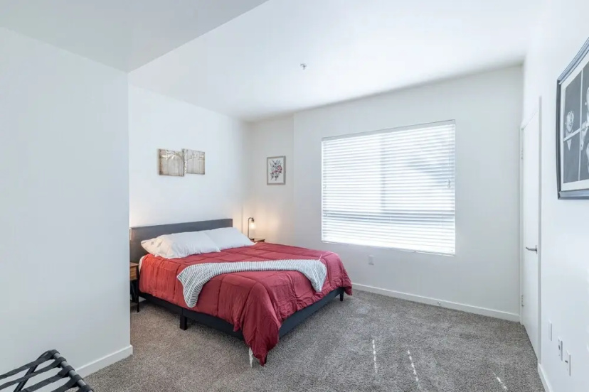 2br Furnished Apartment On Gordon St Hollywood 2 Bedroom Apts by RedAwning — отель с удобствами в Лос-Анджелесе