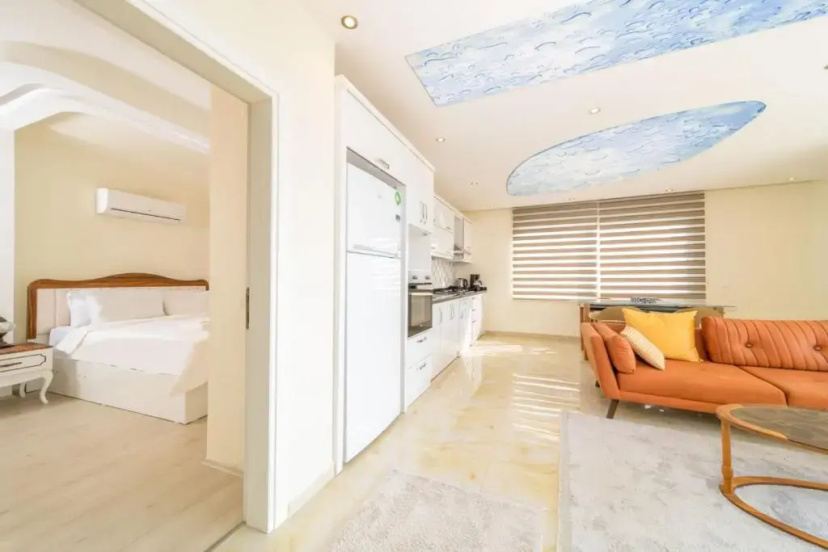 Цены на Spacious Apartment With Sea View in Alanya в Аланье