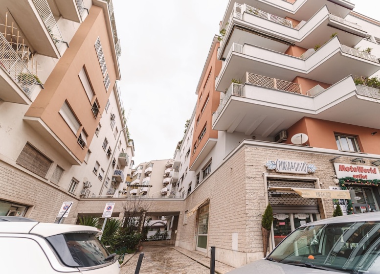 A Casa di Federico e Nikki — забронировать отель в Риме