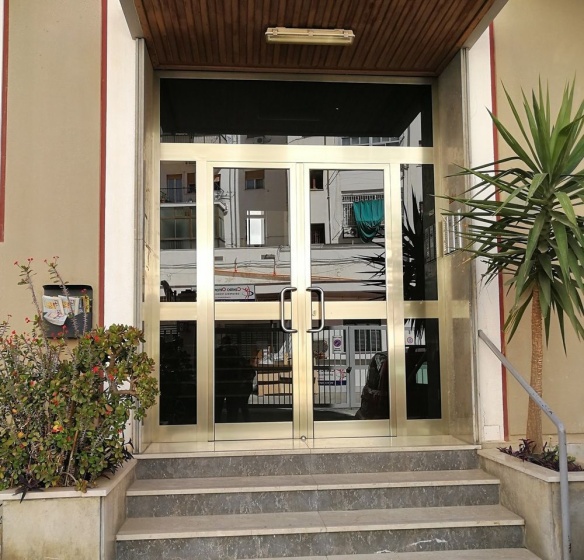 Apartment With 2 Bedrooms in Palermo, With Balcony and Wifi - 13 km Fr — отель с удобным расположением в Палермо