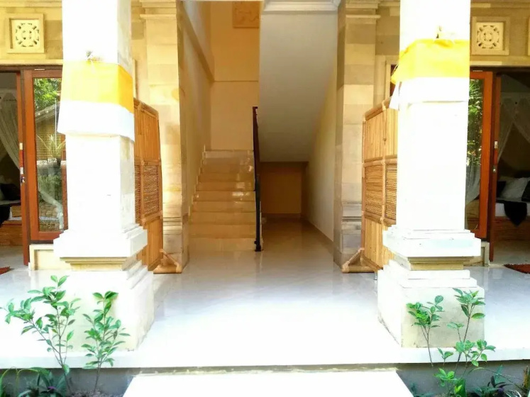 Qiul Guest House — отель с удобным расположением в Убуде
