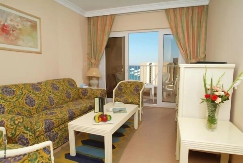 Цены на Hurghada Suites & Apartments Serviced by Marriott в Хургаде