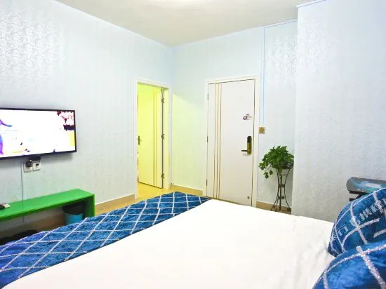 First Sight Sanya Seaview Sky Garden Inn — забронировать отель в Санье