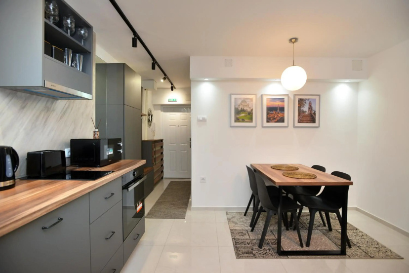Цены на River & Bike Apartment в Белграде